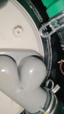 Zmywarka Ikea HJALPSAM - Wyciek z misy dolnej Zmywarka Ikea HJALPSAM - Wyciek z misy dolnej