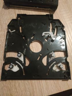 Kompatybilność napędu PS3 Slim CECH-2104B z modelem 3004A