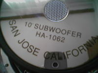 Zwrotnica. Głośniki 450 Watt i 40 Watt. Współpraca w zakresie niskiego tonu.