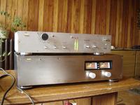 Końcówka mocy Holton 2x400W + preamp + bonus Końcówka mocy Holton 2x400W + preamp + bonus