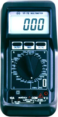 Ford Escort 1,4 cabrio-w czasie postoju pobiera prąd