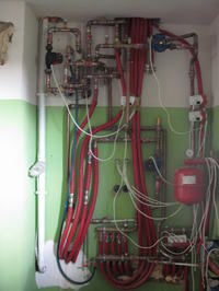 Jak naprawić gotującą się wodę w instalacji płaszcza wodnego?