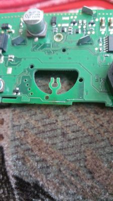 Repair Broken PCB Board Path: Fusing Damaged Path Possibility & Expert Advice Needed