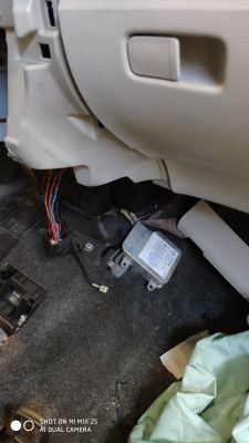 Gdzie Skoda Fabia ma sensor airbag?