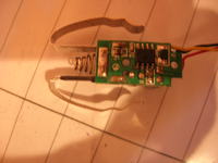 Transmiter nie włącza się po wymianie bezpiecznika i kabla - co sprawdzić?