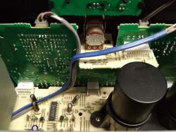Wnętrze wzmacniacza Technics SU-V660 Wnętrze wzmacniacza Technics SU-V660