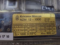 Tabliczka znamionowa wyłącznika mocy Klöckner-Moeller NZM 12-1000 o prądzie 1000A