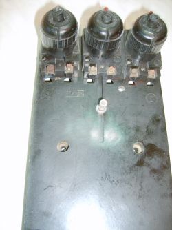 Wyłącznik tablicowy typ. "WTS" 16A 250V