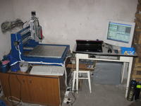 Frezarka CNC. Półprofesjonalna metalowa konstrukcja skręcana by Zuraf
