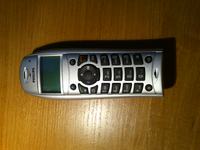 Jaki to model telefonu Philips? Potrzebuję bazy, zdjęcia w załączniku
