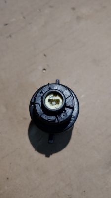 Audi 100 C4 2.0E AAD Nie działa pompa paliwa po renowacji kabli