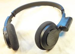 Dodatkowy akumulatorek znacznie wydłuża czas pracy słuchawek bluetooth Dodatkowy akumulatorek znacznie wydłuża czas pracy słuchawek bluetooth
