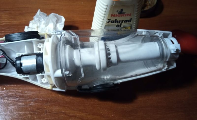 Bezprzewodowa myjka do okien z Aliexpress – walczmy z elektrośmieciami poprzez naprawy