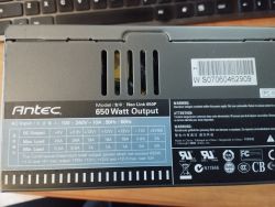 [Sprzedam] Zasilacze ANTEC 550W (sprawny) i 650W (uszkodzony) - części lub eksperymenty