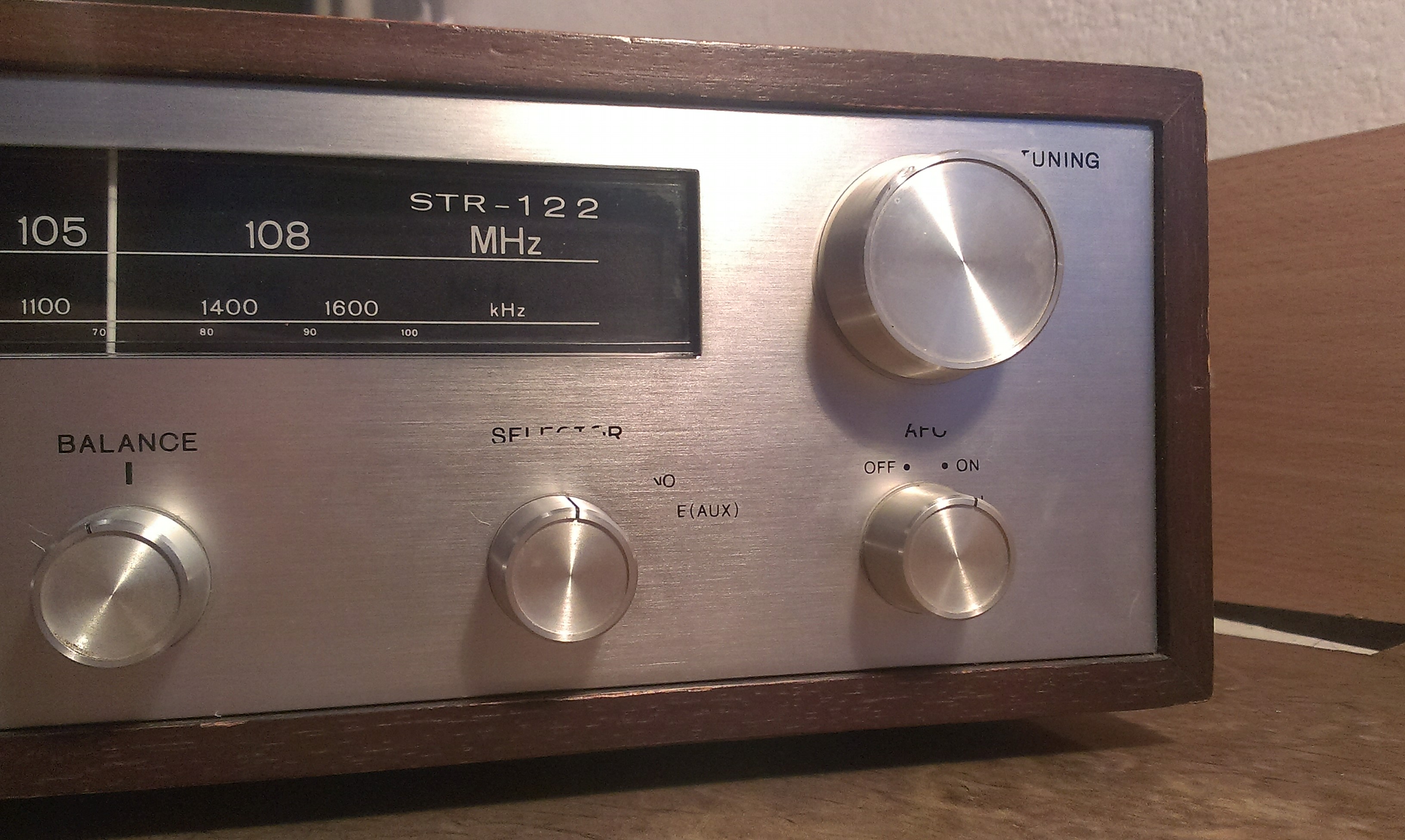 [Sprzedam] Amplituner Sony STR-122 - Nieaktualne, do usunięcia.