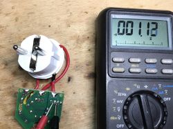 Prosty ściemniacz gniazdkowy - wnętrze i naprawa - Mumbi m-SD100