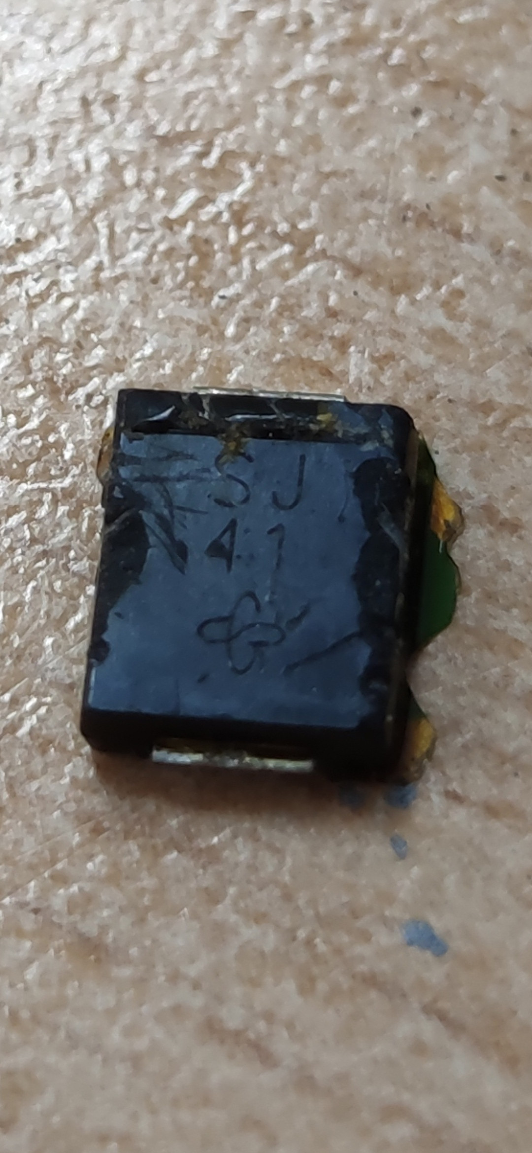 [Rozwiązano] Identyfikacja elementu SMD w liczniku auta - Vishay ...