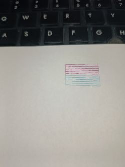 Epson L3250 - drukuje paski na wydruku, co może być przyczyną?