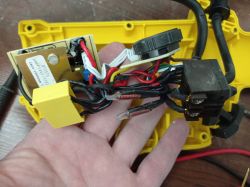 Żyrafa Stanley SFMEE500S - usterka po 30min pracy.