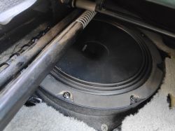 Wzmacniacz Alpine BBXT600 i głośniki Audison 100W: strojenie basu i eliminacja trzasków