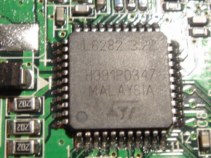 Czy elektronika z WD400EB lub WD400BB pasuje do WD400JB po spaleniu zasilacza?