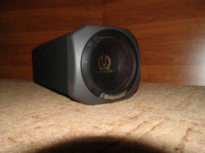 Pytanie o podłączenie wzmacniacza SONY XM-502X