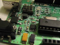 AVT5272 - Narastający prąd i wyłączanie przy zasilaniu z zasilacza warsztatowego