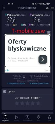 Zrzut ekranu z aplikacji Speedtest, prezentujący wyniki testu prędkości internetu T-Mobile z zewnątrz: pobieranie 32,6 Mbps, wysyłanie 13,6 Mbps, ping 31 ms.