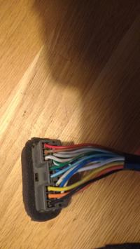 Honda CRV 200r - montaz zestawu głośnomówiącego