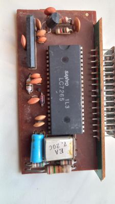 Radio samochodowe - Szukam modułu wyświetlacza odbieranej stacji