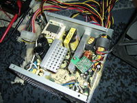 FSP Group INC FORTRON model: FSP350-60MDN skoki napięcia na liniach wyjściowych.