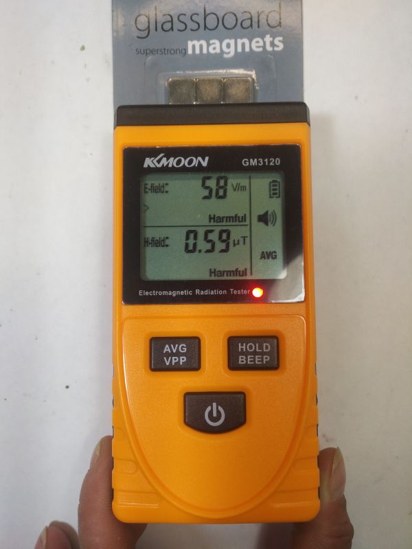 BENETECH GM3120 - tani chiński miernik pola elektrycznego i elektromagnetycznego