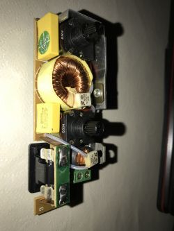 Dimmer HY-3360B - Ciągłe świecenie źródeł światła i brak reakcji na regulację potencjometrami