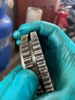 Kia Venga 1.4 CVVT - jak wymienić zębatkę wału korbowego?