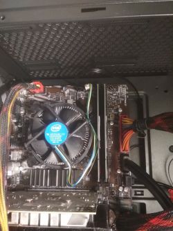 I3 10100F, B460M PRO, G.SKIl Aegis 16GB, RX 5500 XT, Sharkoon WPM 400 - brak reakcji na włączenie