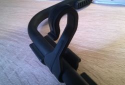 Akumulatorowa lampa robocza YATO YT-82961 – wnętrze urządzenia