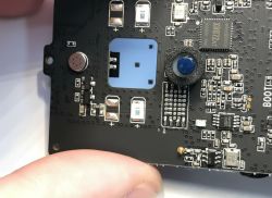 Will Nano Banana generate an electronic diagram or infographic? Comparison of the two models
