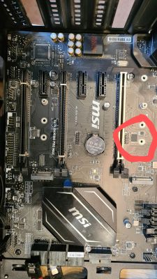 Lokalizacja pamięci BIOS w MSI X470 Gaming Pro - Winbond czy inna marka?