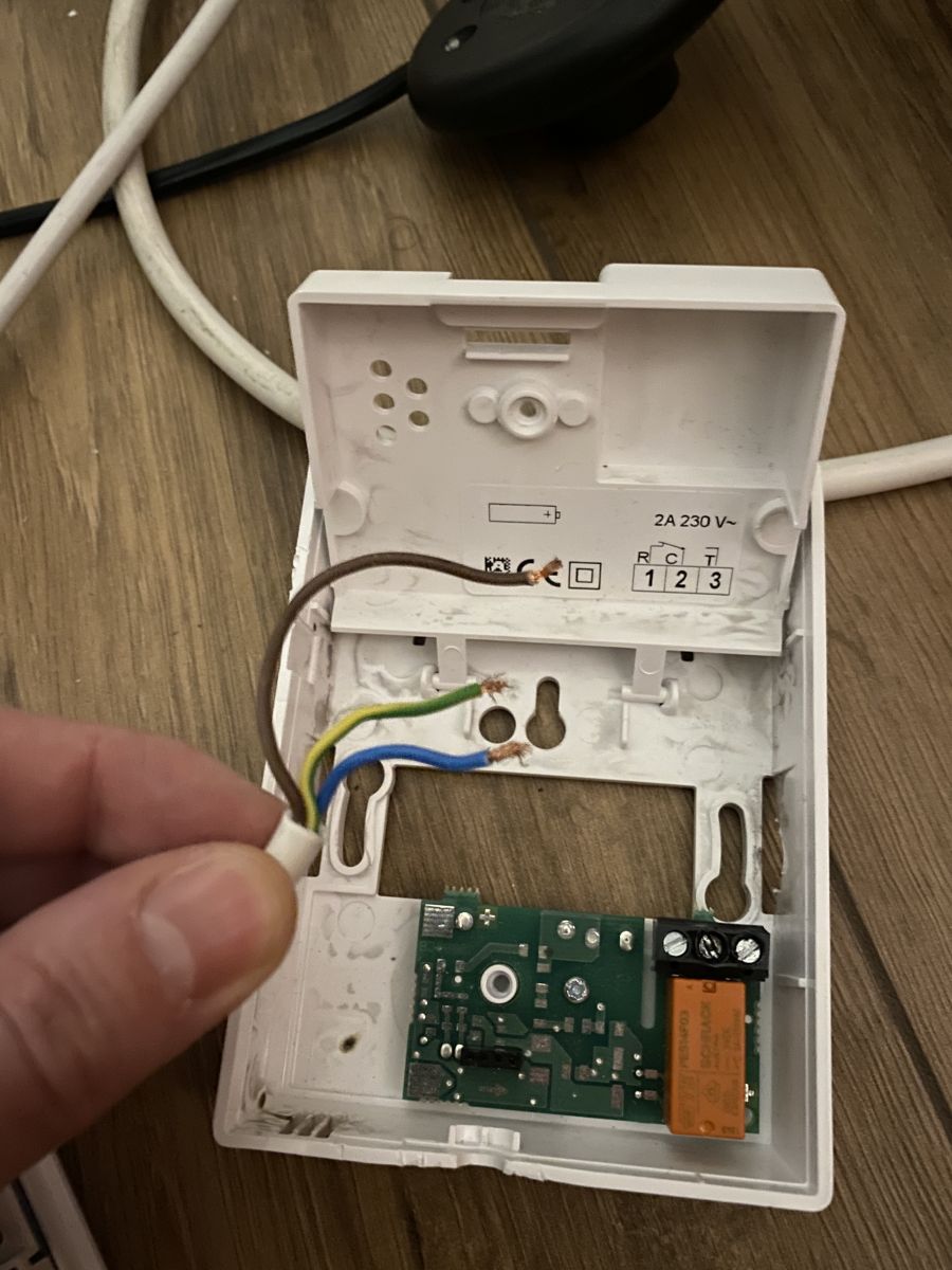 Podłączenie pieca akumulacyjnego Inproel Active 16 ze sterownikiem — free download