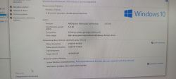 Zrzut ekranu z informacjami o systemie Windows 10 na komputerze.