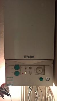 Vaillant - piec przestaje grzać, mruga dioda z klepsydrą, brak ciepłej wody