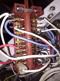 Kuchenka Amica G5E3.43ZpTeKD - uszkodzony przełącznik funkcji piekarnika