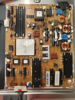 Samsung TV UE40D6000 RWXXH - Buczenie na płycie zasilacza TV przy zwiększonym po Samsung TV UE40D6000 RWXXH - Buczenie na płycie zasilacza TV przy zwiększonym po