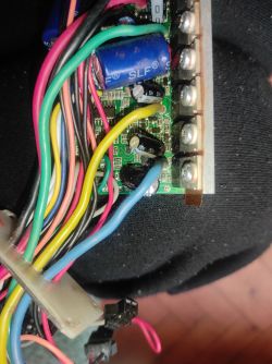 Gdzie kupić sterownik do hulajnogi OIO RT4 500W 36/48V 25A? Poszukiwany moduł sterujący