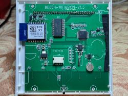 Interior of ME86H-WIFIMBXIN-V1.5 Thermostat Electronic circuit board of the ME86H-WIFIMBXIN-V1.5 thermostat with visible components.