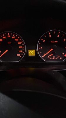 BMW E87 2007 1.6HDI - BMW e87 1,6 benzyna nie działa prędkościomierz i ekomizer
