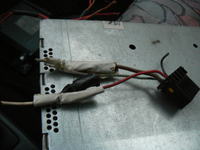 Jak podłączyć stare radio Grundig w Tico? Kable i podstawy elektryki