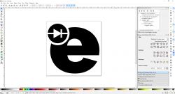 Logo elektrody wśród ikonek serwisów społecznościowych na stronie internetowej