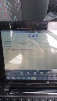 VW Polo 1.4 16V 1999r - Auto dusi się przy 2-3 tys. obrotów, błąd przepustnicy