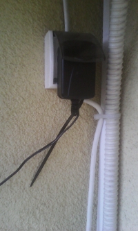 Instalacja elektryczna na balkonie, właściwy sposób wykonania?